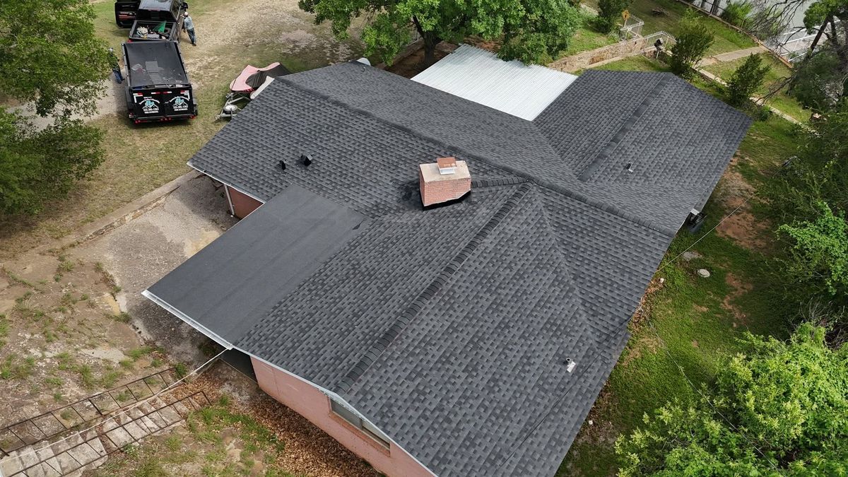 Roof repairs for Barcenas Roofing & Remodeling in San Saba, TX