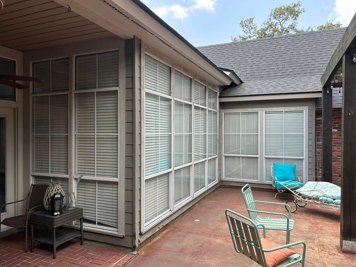 Window Repair and Replacement for Well Hung Windows & More in Hot Springs, AR