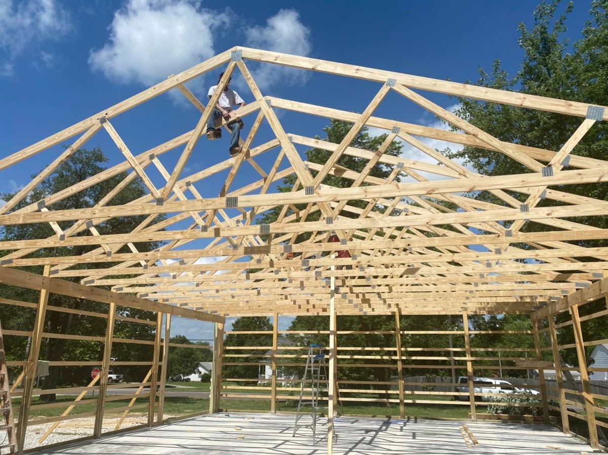 Roofing for WHL Construction in Moscow Mills, MO