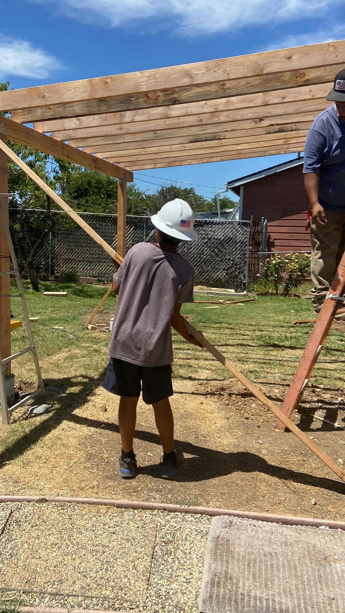 Apartment repairs, renovations & maintenance for AMH Construction in Sacramento, CA