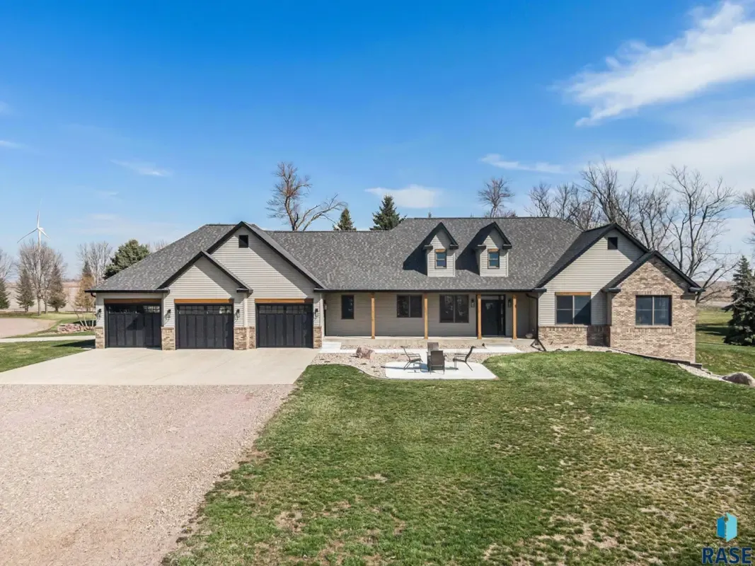 New Construction for Harnack Builders & Roofing in Beaver Creek, MN