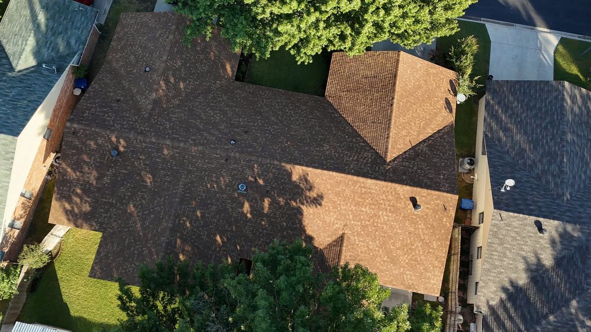 Roof repairs for Barcenas Roofing & Remodeling in San Saba, TX