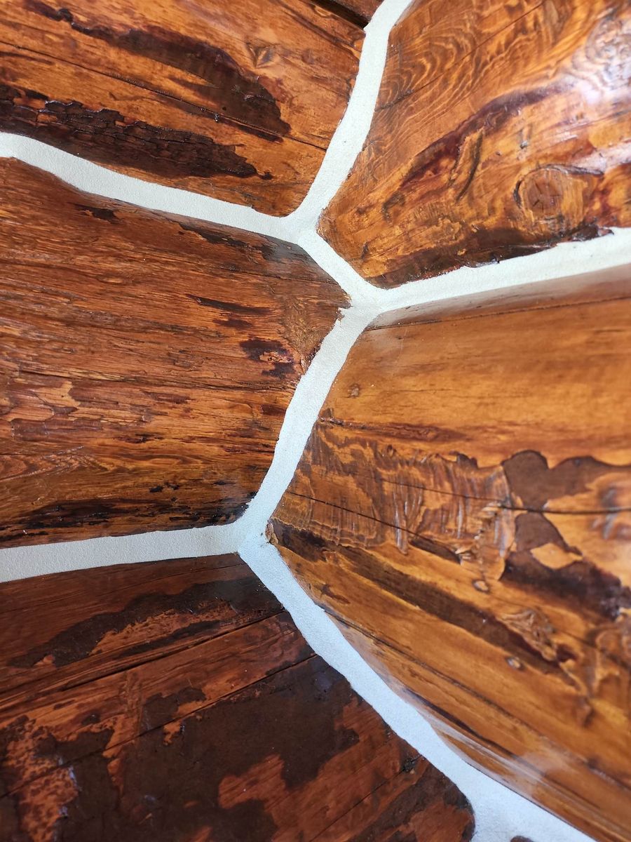 Log Home Finishing for Shay’s Chinking in Hamilton, MT