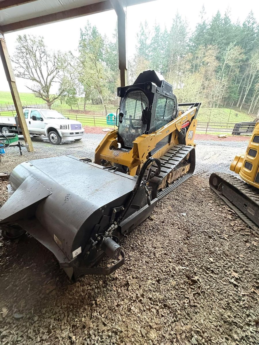Skid Steer Work for Limitless Excavation & Land Clearing in Eugene, OR