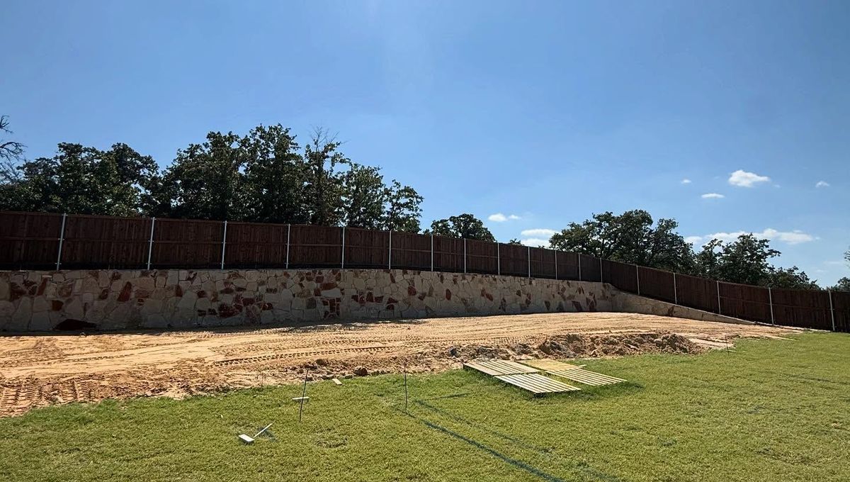 Outdoor living area for Rojas Contractors in Fort Worth, TX