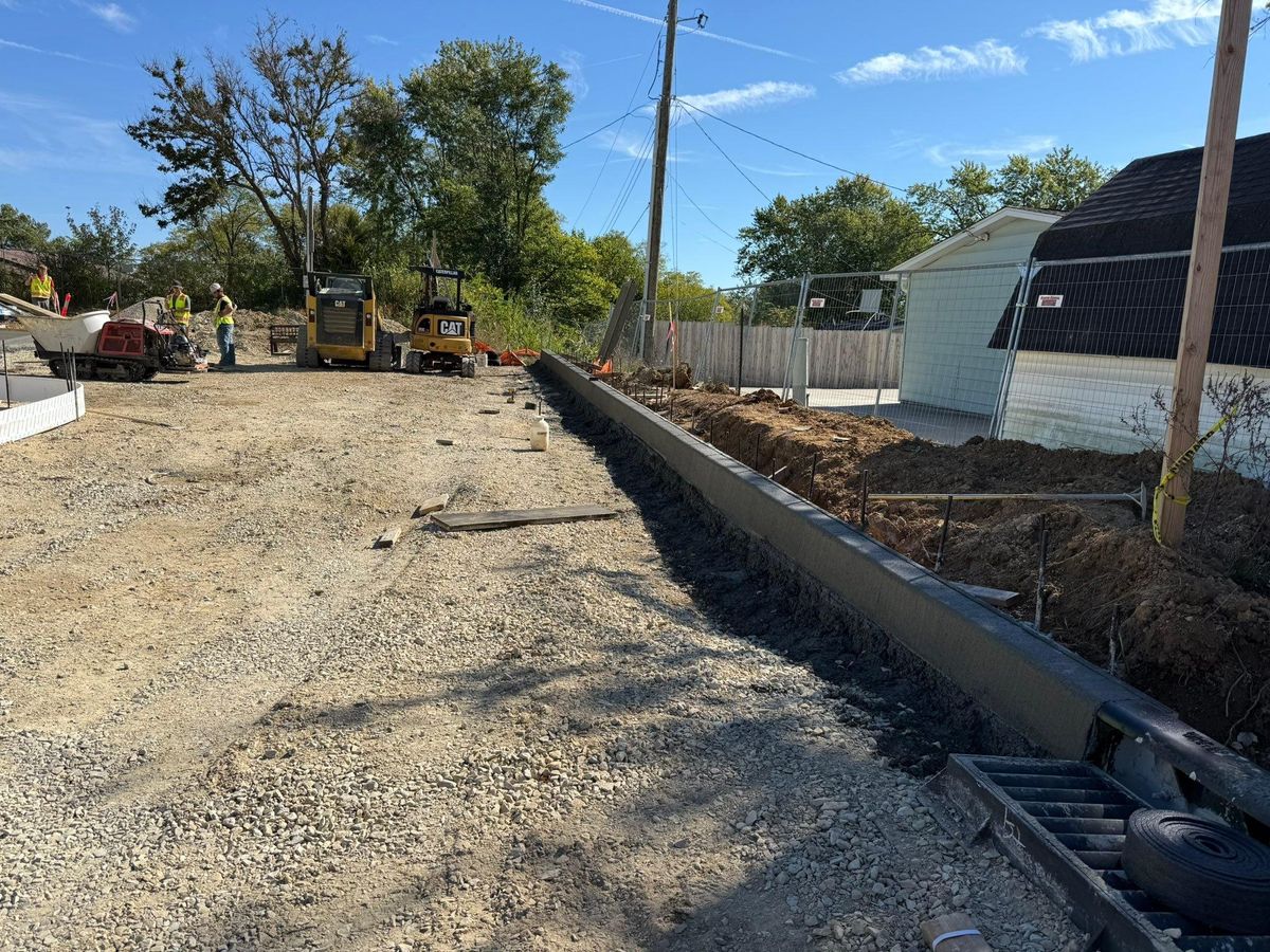 Driveways & Sidewalks for Whitfield Concrete Construction in Solsberry, IN