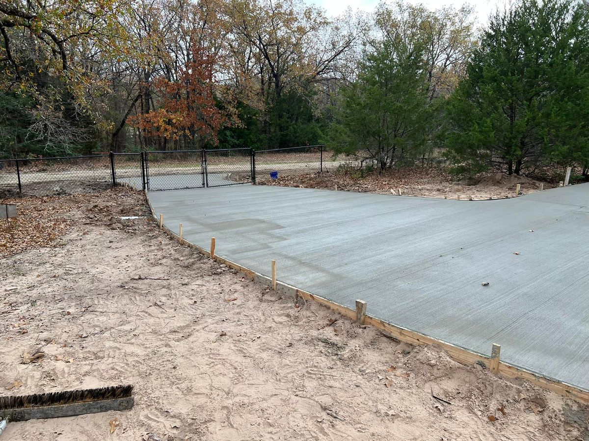 Concrete Slab Construction for Javonnies Concrete Services LLC in Gun Barrel City, TX