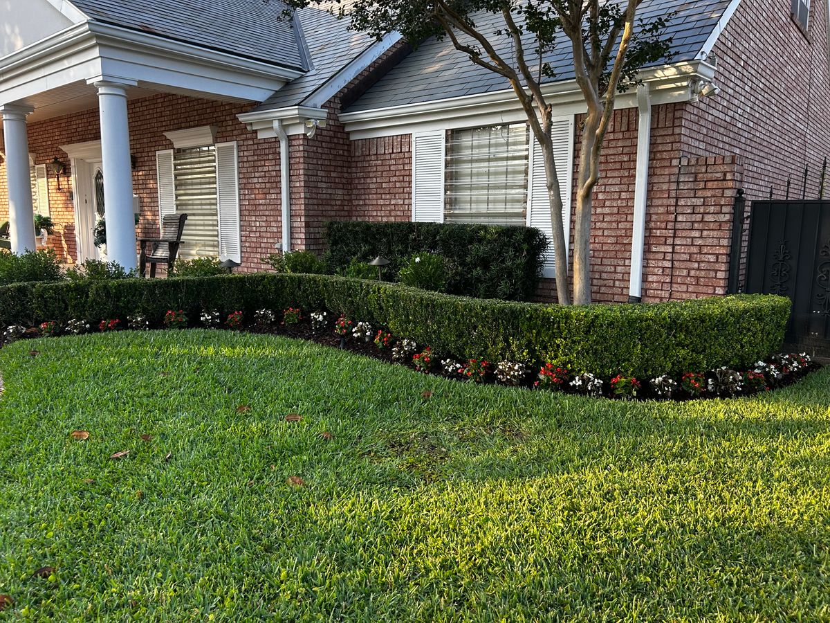 Flower Bed Installation for Jay C’s Touch Landscaping & Pressure Washing Services LLC in Marrero, LA