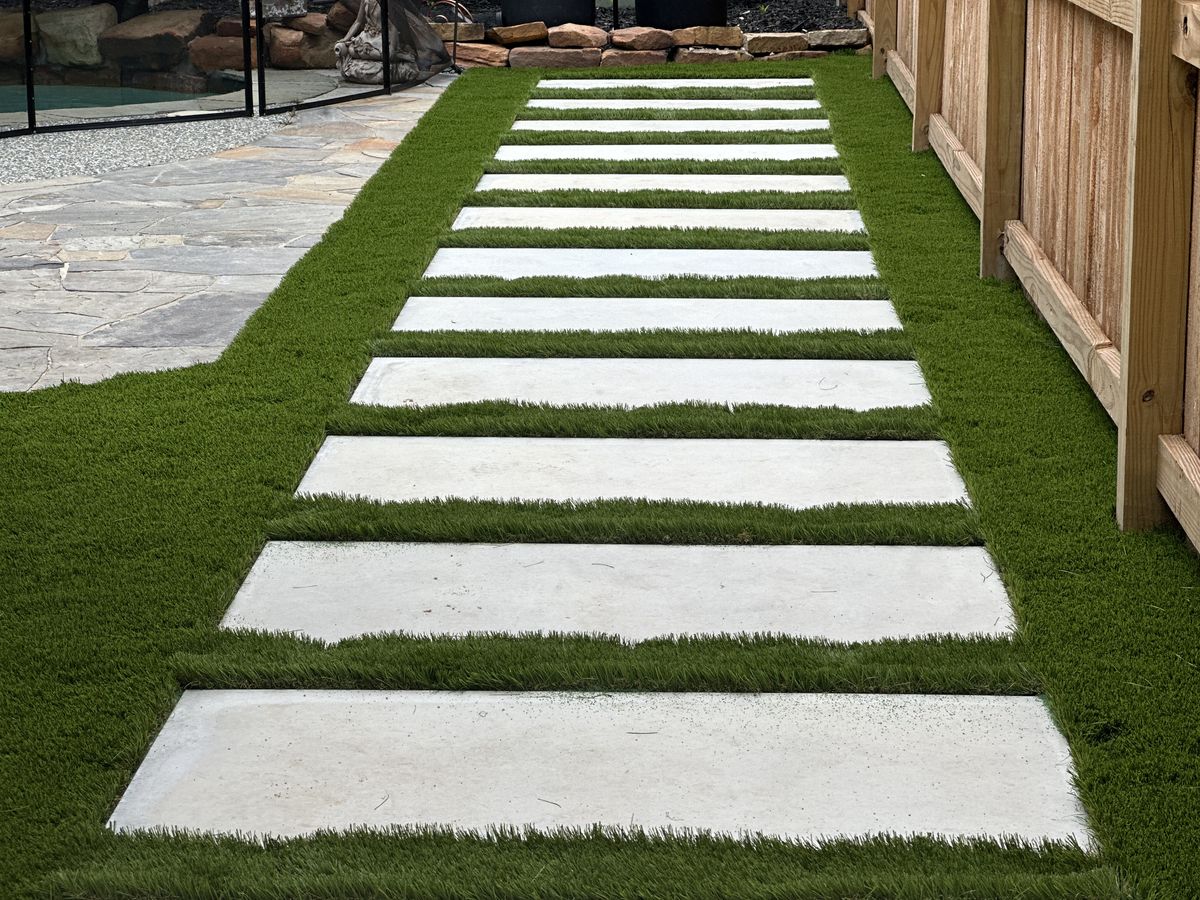 Hardscaping for Atlas Land Design in Creekside Park, TX