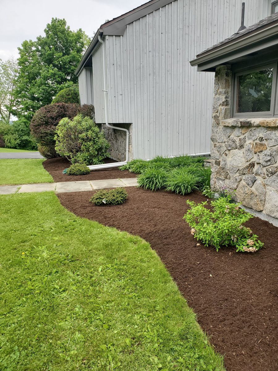 Lawn Maintenance for Fancher's Lawns & Landscaping LLC in Schoharie County, NY