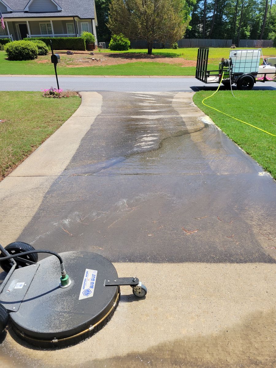 Driveway and Sidewalk Cleaning for Hydro Hustle in Athens,  GA