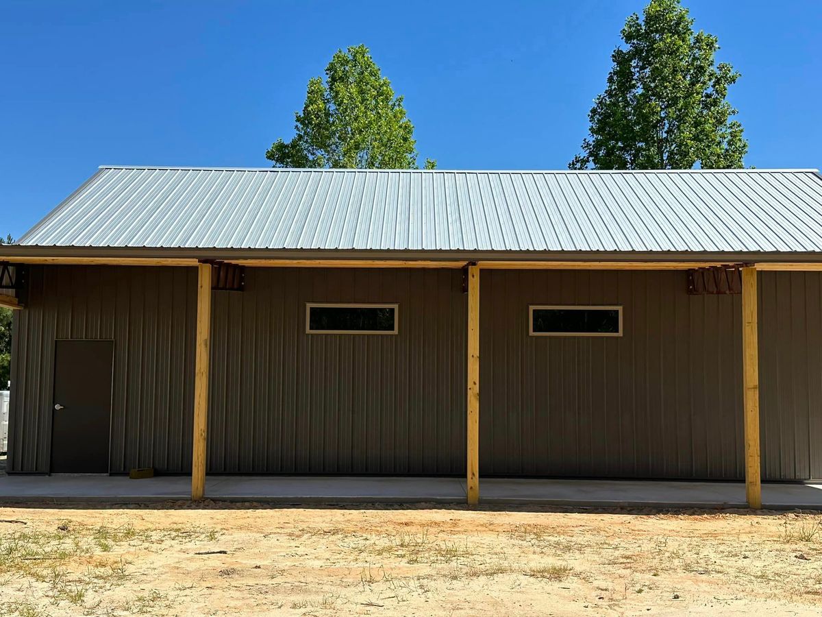 Residential for RL Barns & Barndominiums in Deatsville, AL