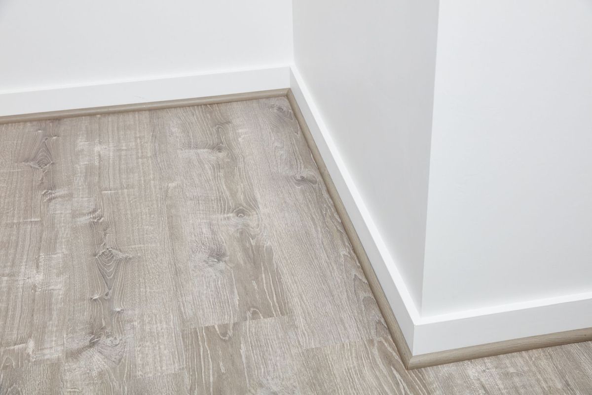 Baseboard Installation for Four leaf remodeling LLC in Crystal Lake, Illinois