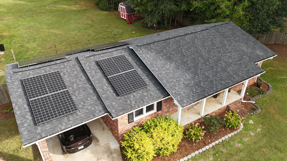 Metal Roofing for Hometown Roofing in Greenwood, SC