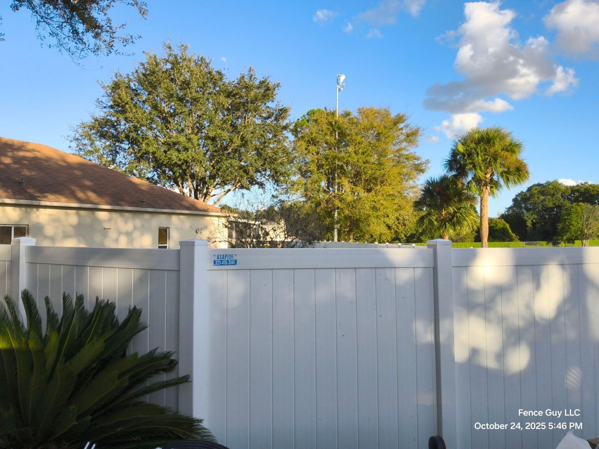 Vinyl Fence Installation for ASAP Fence & Gates - Central, FL in Leesburg, FL