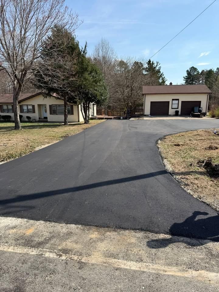 Residential Paving for Gus’s Paving and Sealcoating in Buffalo Junction, VA