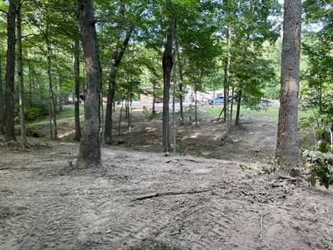 Residential & Commercial Excavation for KG Ground Development and Transportation in Newton, IL