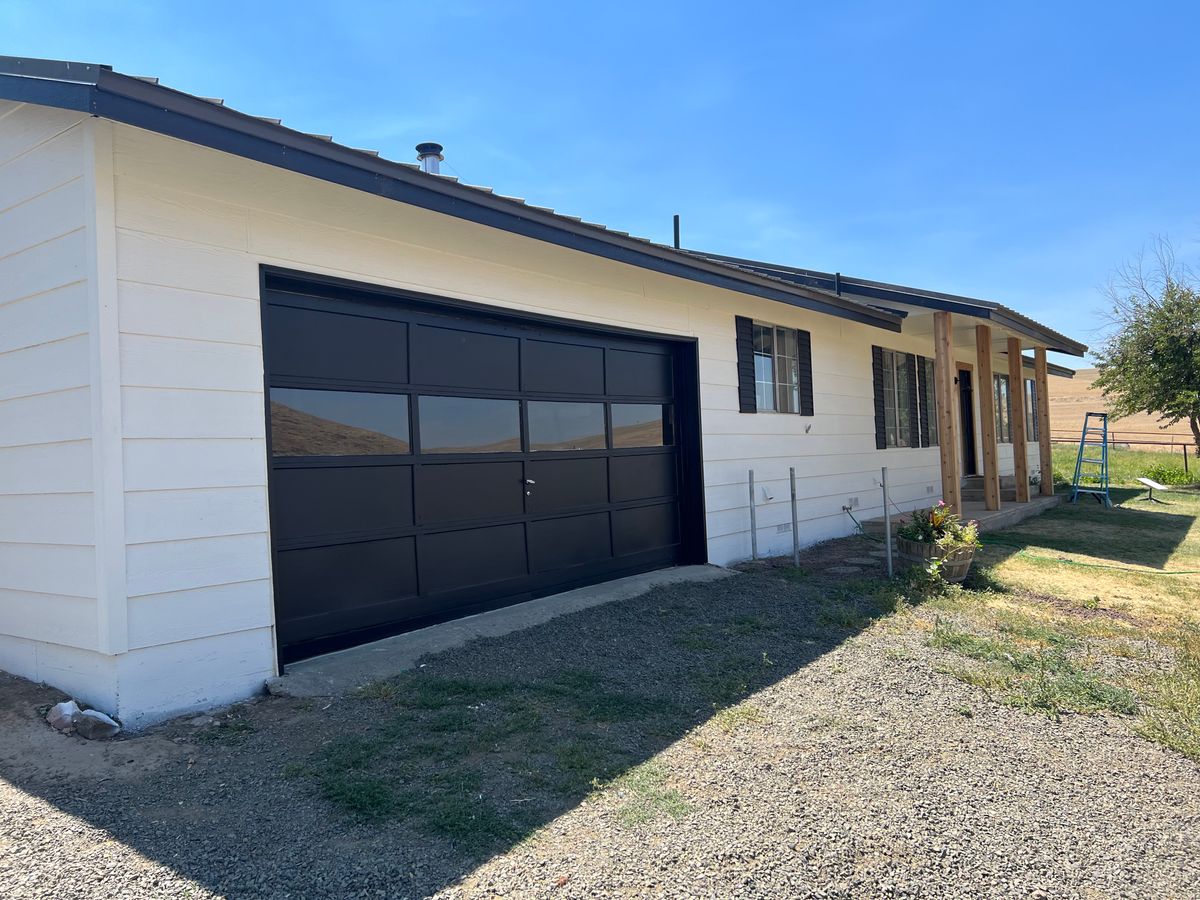 Painting and Staining for Elk Creek Construction  in Stanfield, OR