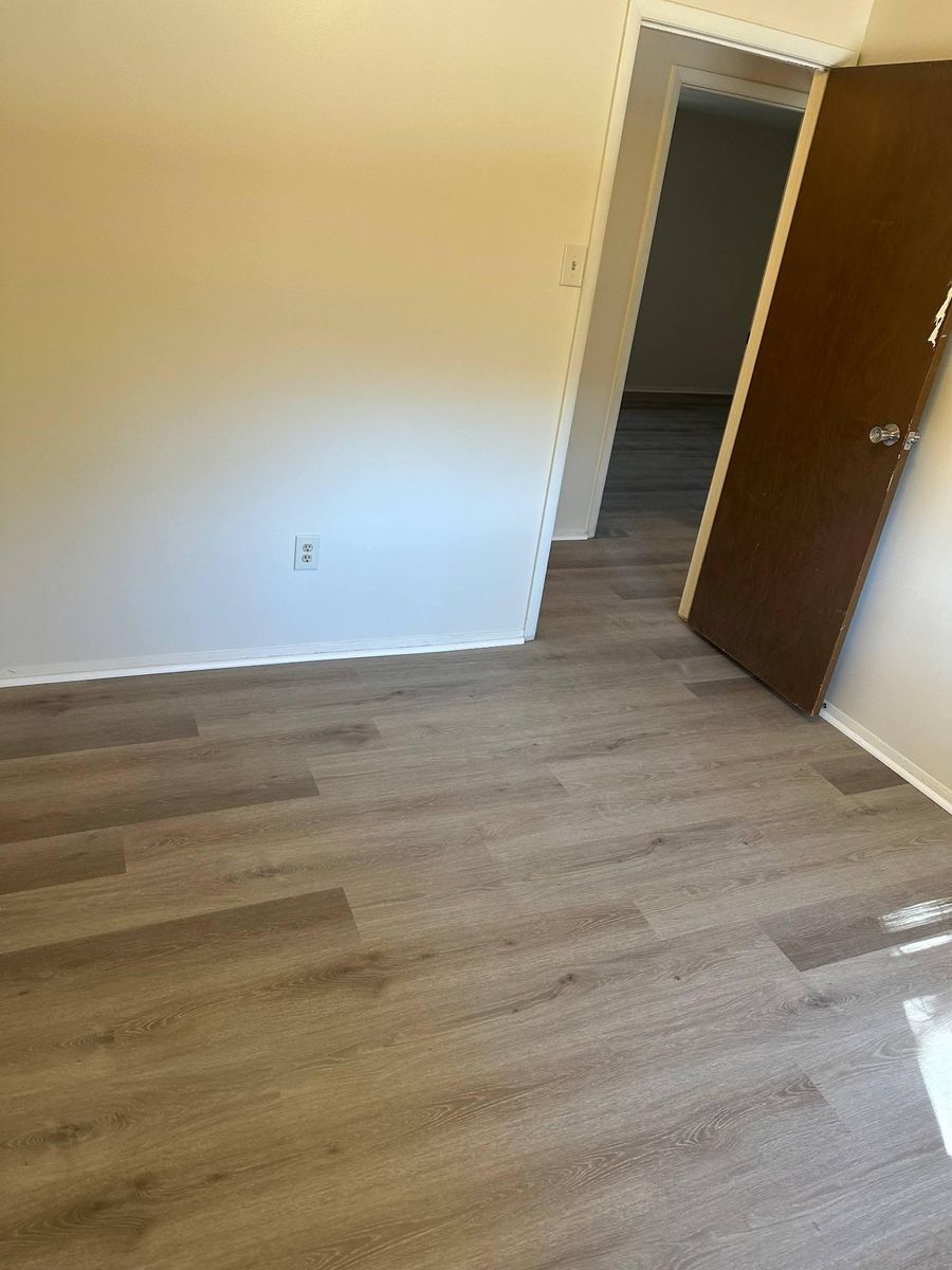 Luxury Vinyl Flooring for Jason Tench Flooring LLC in Richmond, VA