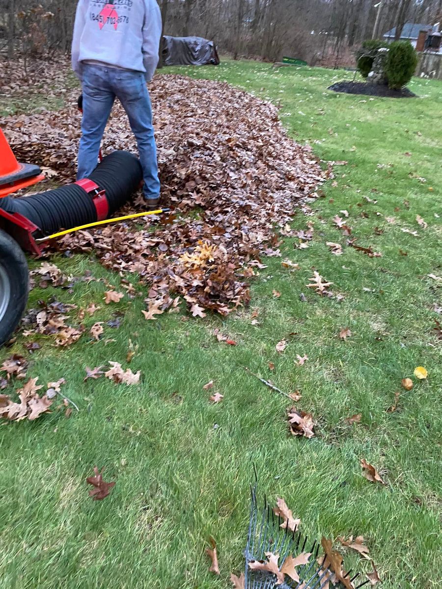 Fall Clean Up for Quiet Acres Landscaping in Dutchess County, NY