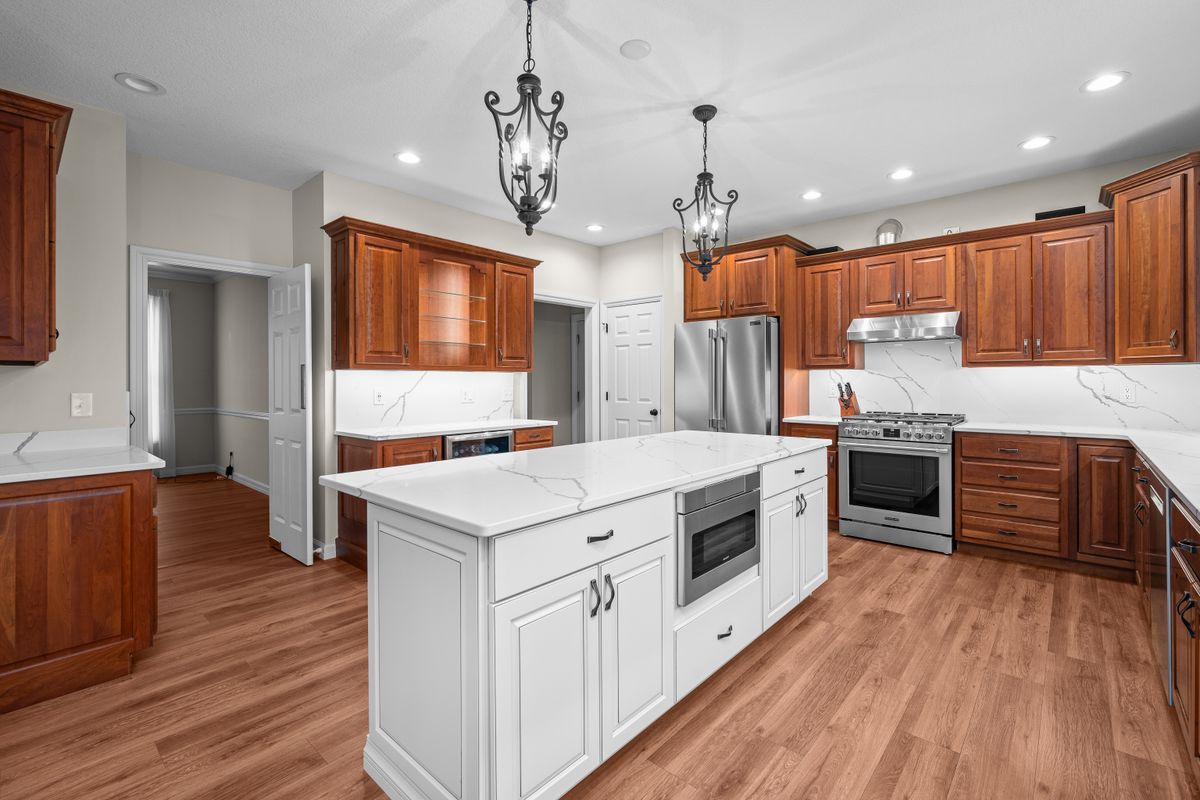 Kitchen Renovation for Big Picture Construction & Design in Eldridge, IA