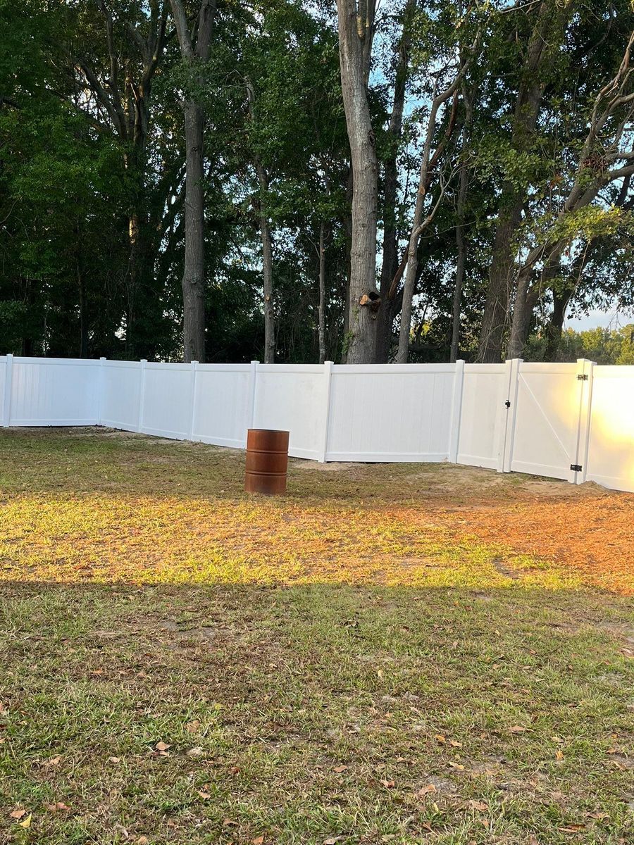 Fence Installation for JB Nealy Fence in Elgin, SC