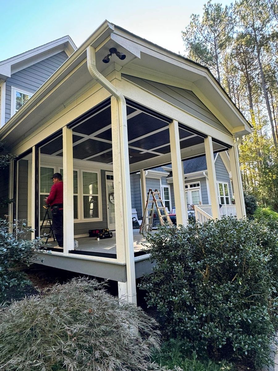 Exterior Painting for Castle JR Landscaping & Painting LLC in Cincinnati, OH