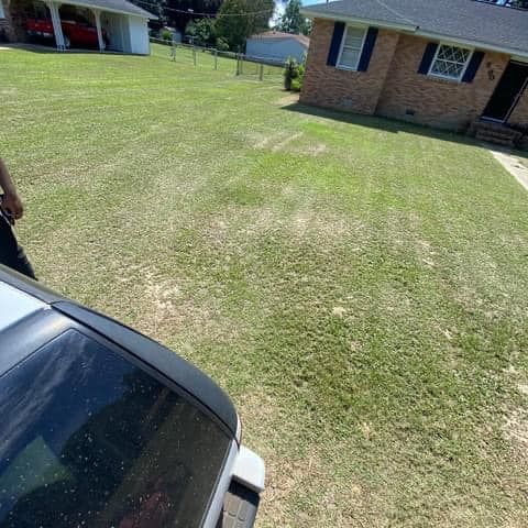Lawn Mowing and Maintenance for Lawn Barbers LLC in Sumter, SC