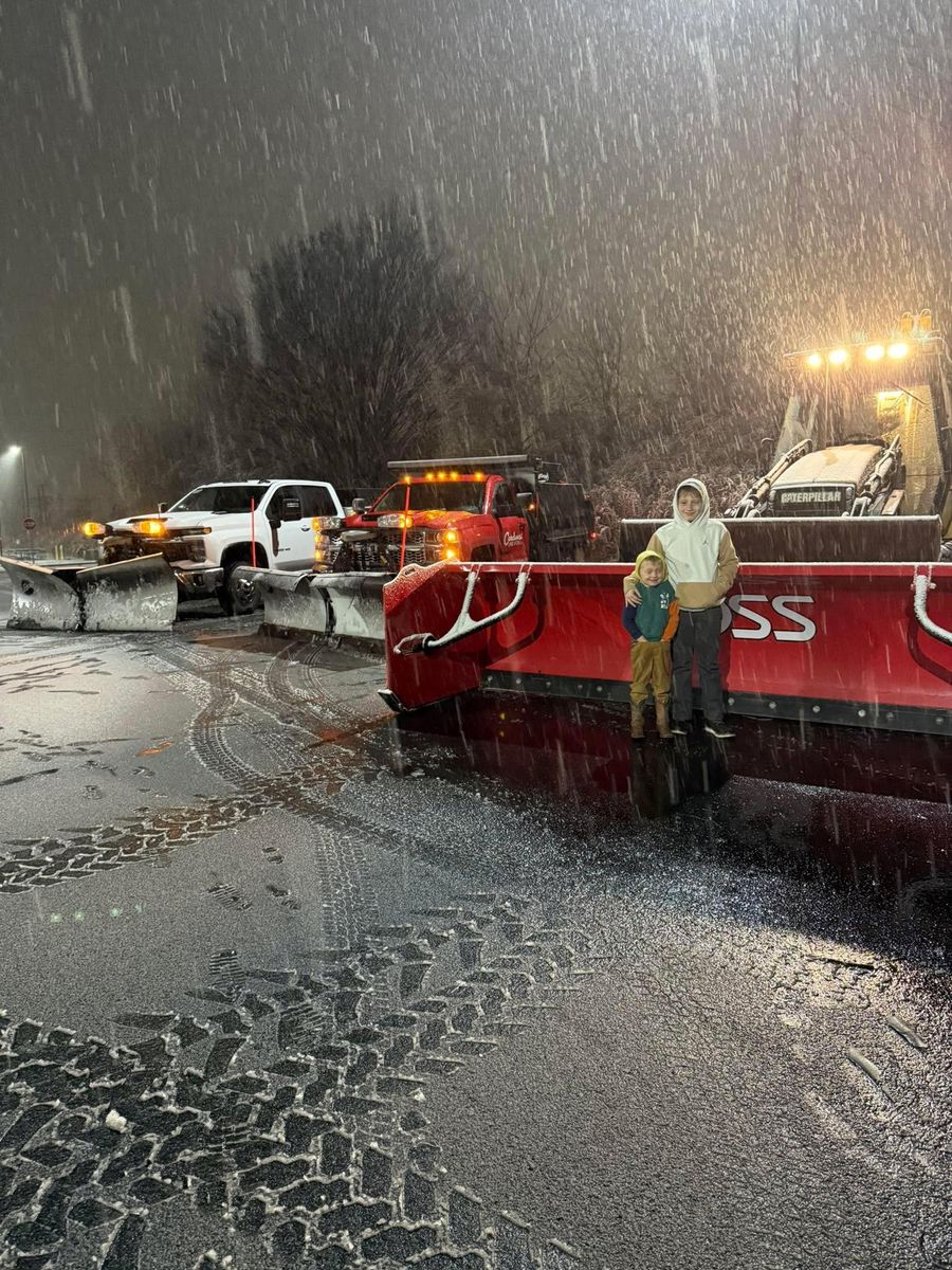 Snow Removal for Cardinal Landworks LLC in Canterbury, CT