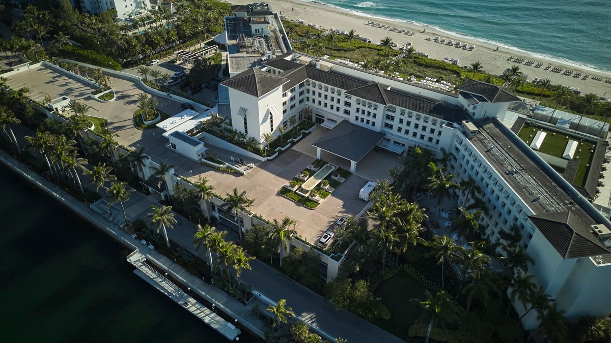 Landscaping for Arazoza Brothers Corporation in Miami, FL