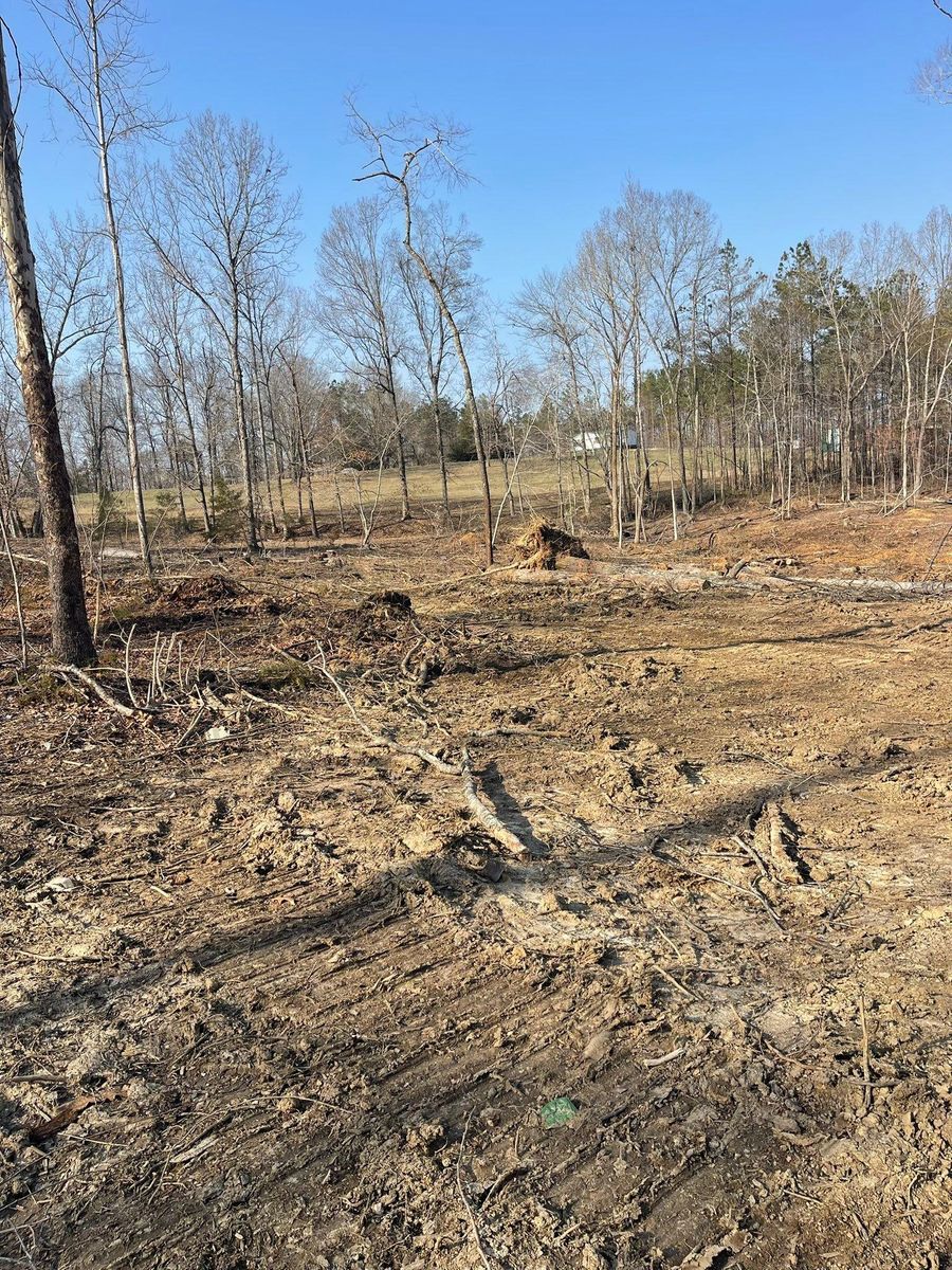 Land Grading for Maness Trucking & Excavation in Lexington, TN