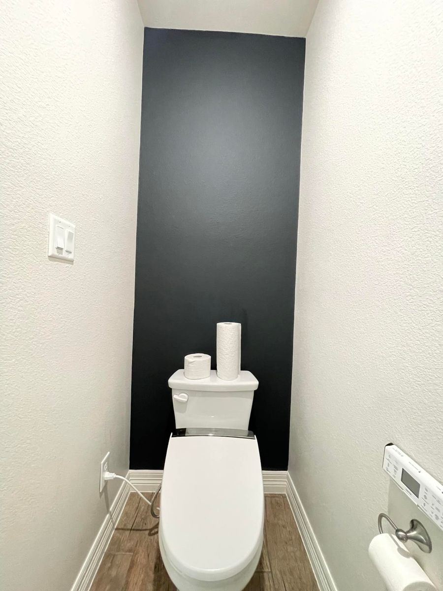 Bathroom Renovation for Watts Painting in Killeen, TX