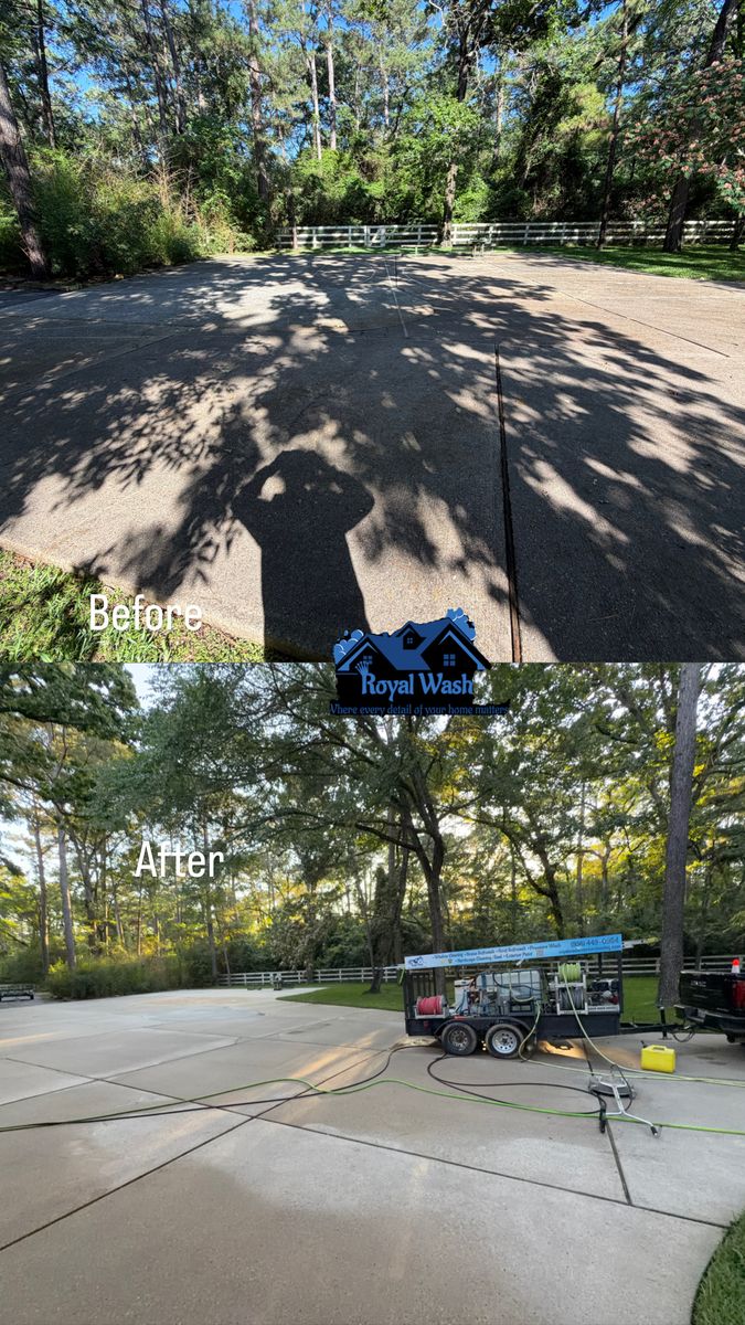 Driveway and Sidewalk Cleaning for Royal wash in The Woodlands, TX