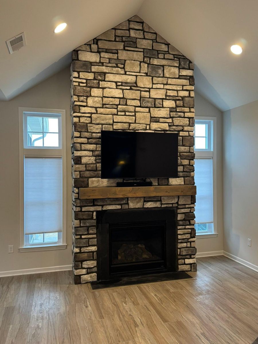 Chimneys & Fireplaces for Accent Stone in Shelocta, PA