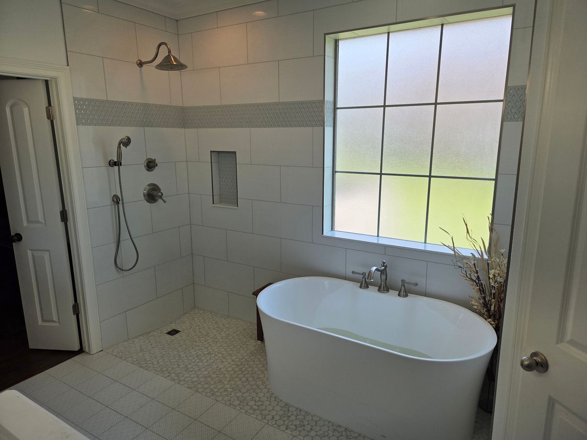 Bathroom Remodel for D&J Custom Floors in Nederland, TX