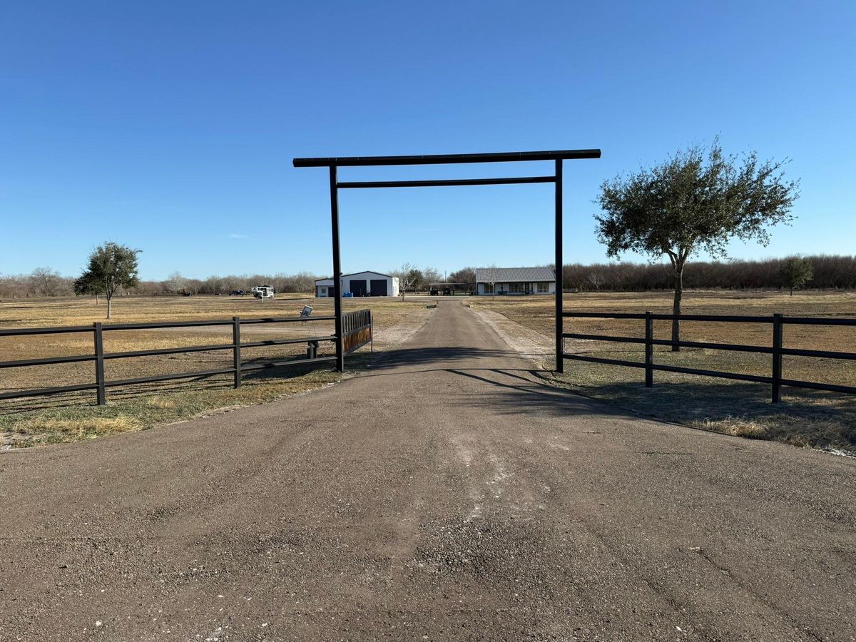 Property Grading for Strause Land Improvement & Construction in George West, TX