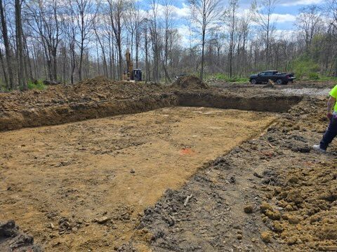 Trenching for Walley Construction LLC  in Hubbard, OH