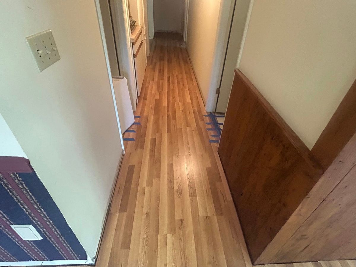 Floor Installation for T&L Flooring in Clinton, TN