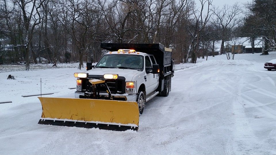 Snow Removal for Ryt's Landscaping LLC in Cincinnati, OH