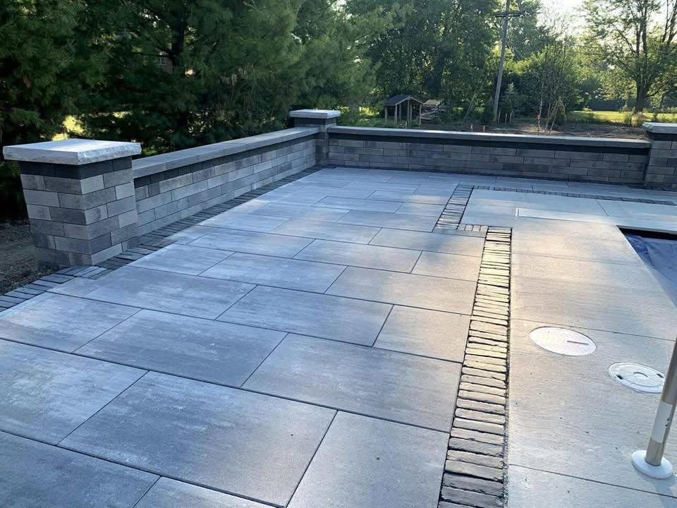 Patio Design & Construction for Alvarez Pavingstone INC. in Lyons, IL