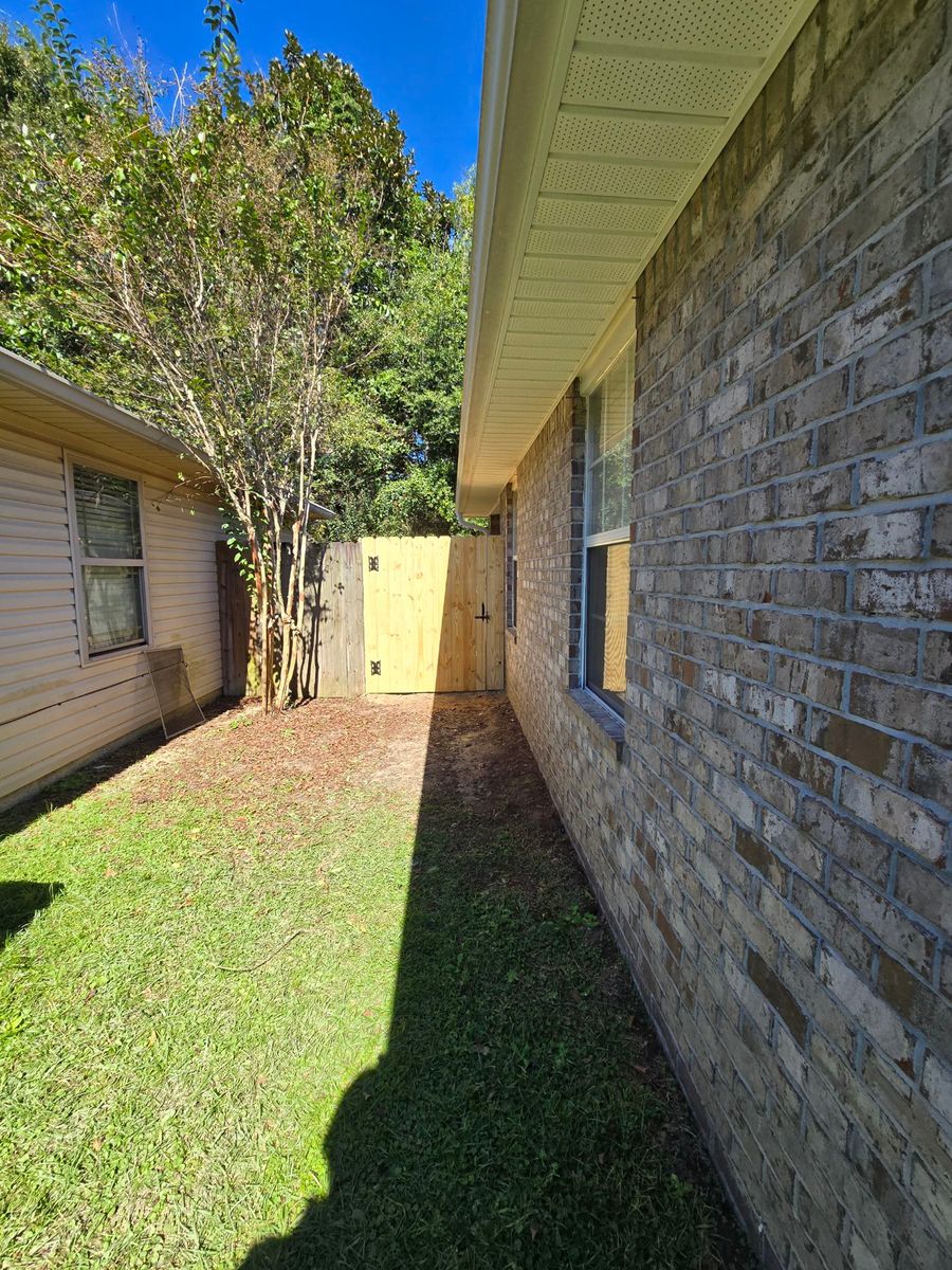 Fence Repair for Phillips Fencing Solutions in Pensacola, FL