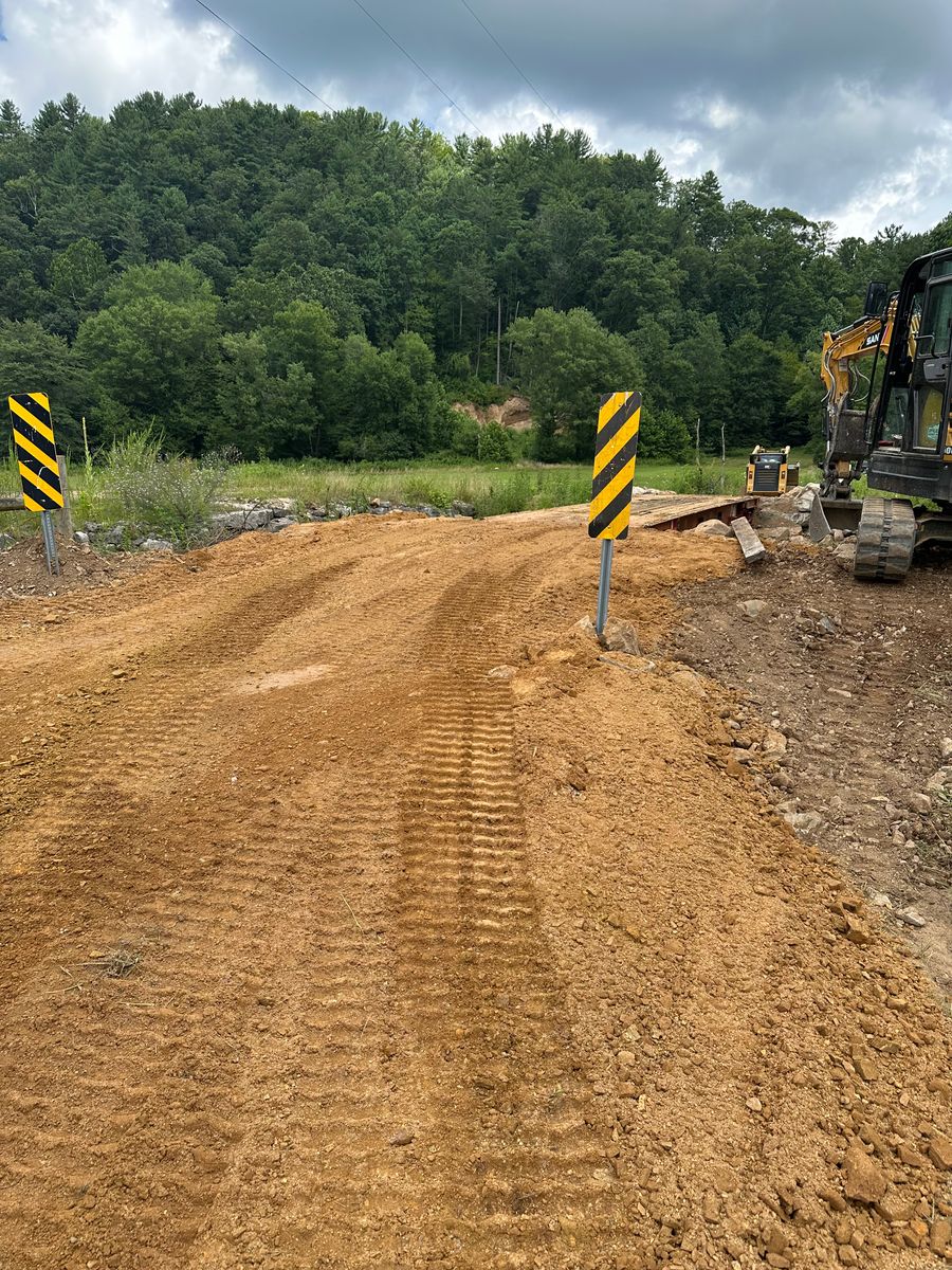 Land Clearing for Trophy Ridge Grading & Hauling in Mountain City, TN
