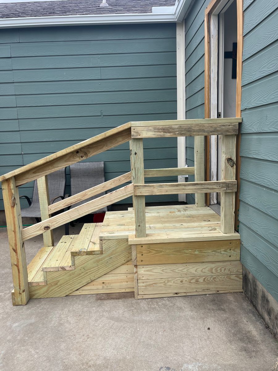 Decks & Handicap Ramps for BAKER Carpentry in Joshua, TX