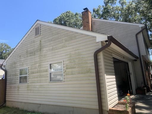 Soft Washing for Calvert Clean Up, Pressure Washing & Hauling LLC in Pasadena, MD
