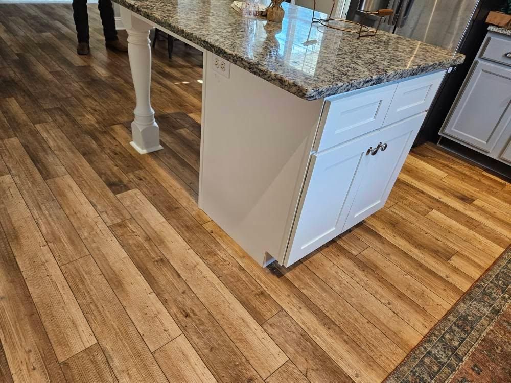 Flooring for MTR Contracting LLC in Robbins, NC