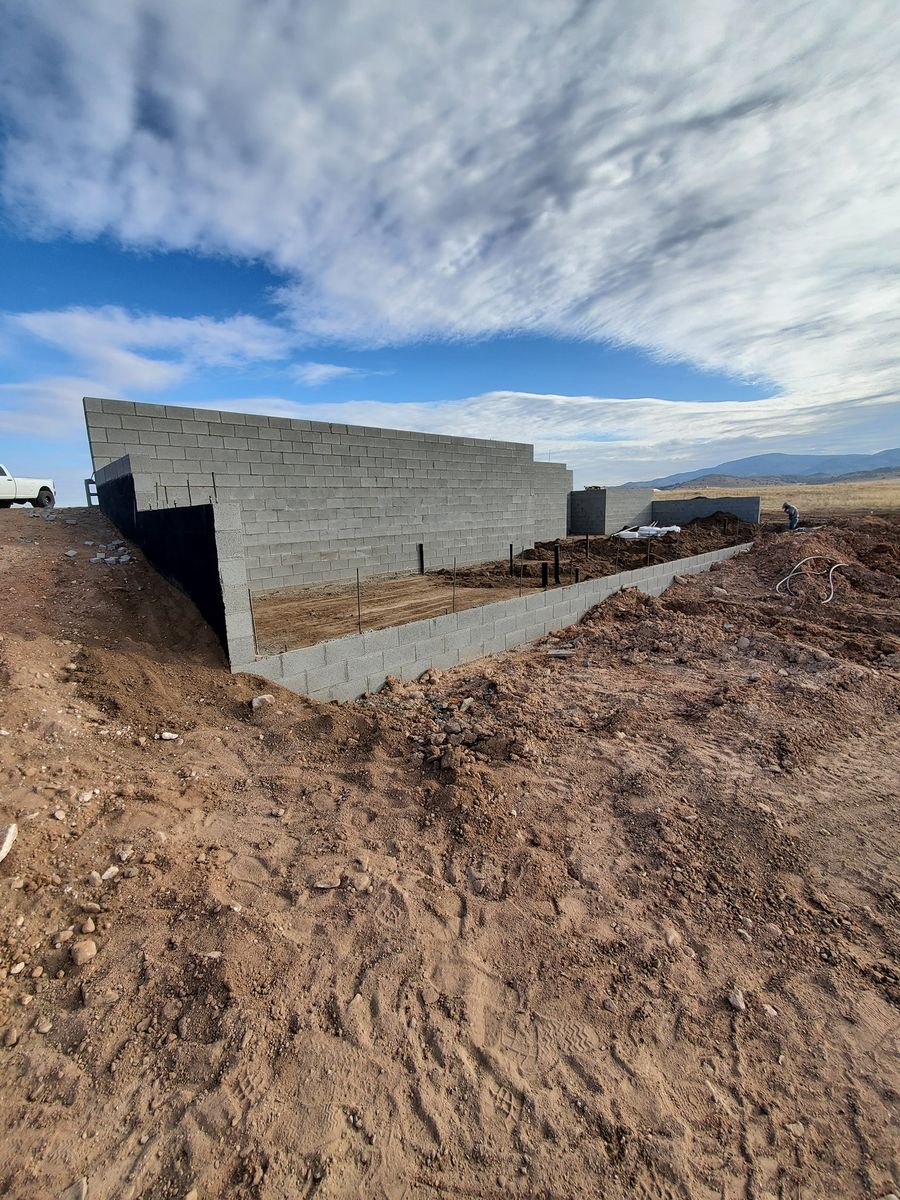 Block Fences for RGZ Contracting in Prescott Valley, AZ