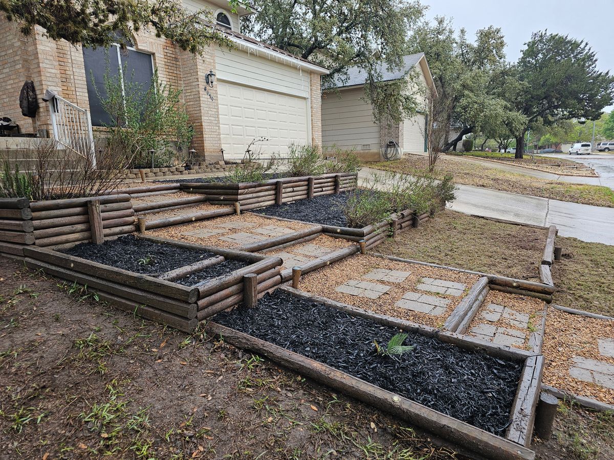 Mulch Installation for Miller Mowing and Maintenance in San Antonio, TX