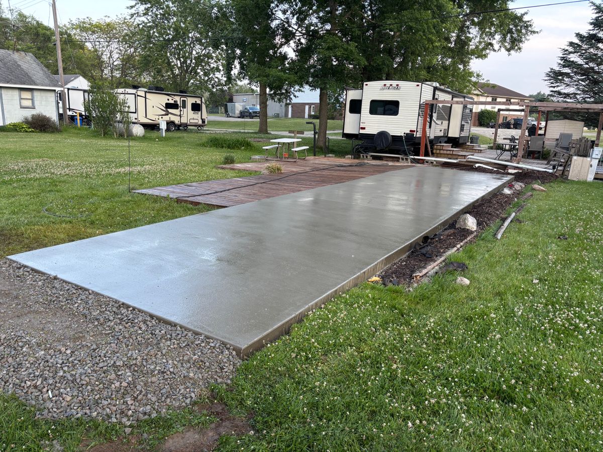 Concrete Slab Construction for Harold's Construction in Howell, MI