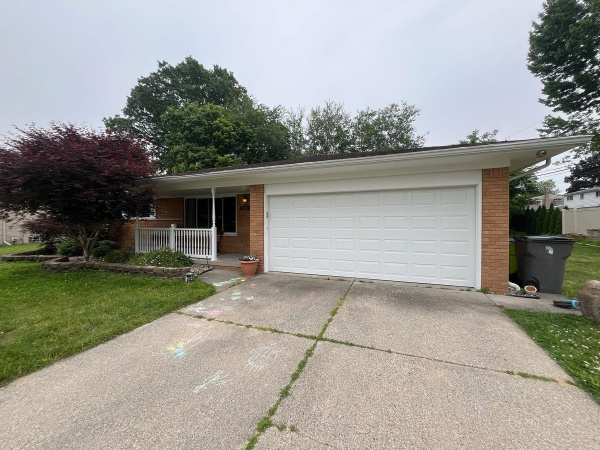 Power-washing for Prime Example Painting LLC in Detroit, MI