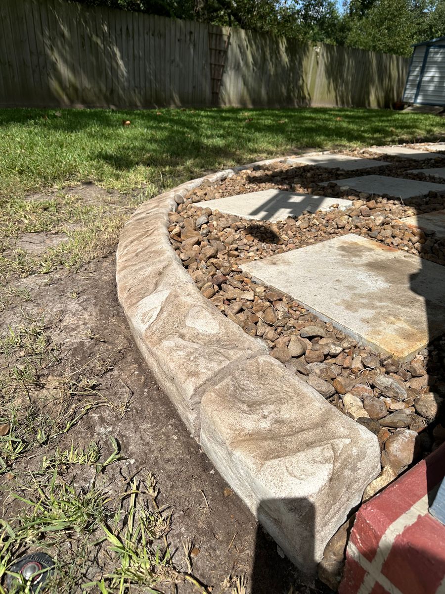 Landscaping for Texas Curb N Borders in Houston, TX